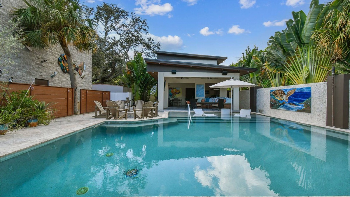 Old Southeast House | Modern Pool House Oasis