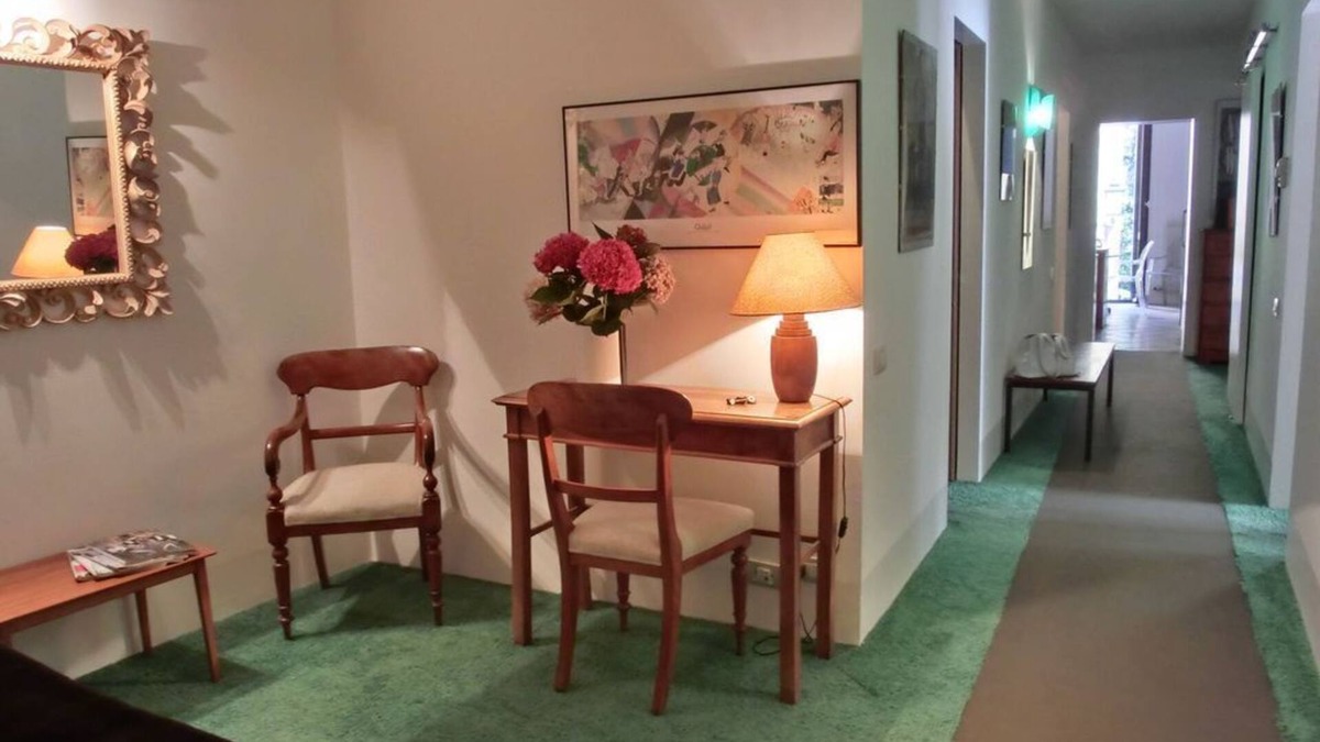 Historic Centre Apartment | Modern Pop-Art Style Apartment in Padua city center - 2 bedrooms
