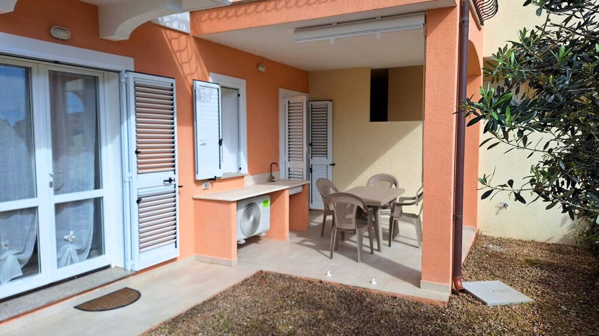 La Maddalena Apartment | Modern Rentals La Maddalena - MADA08