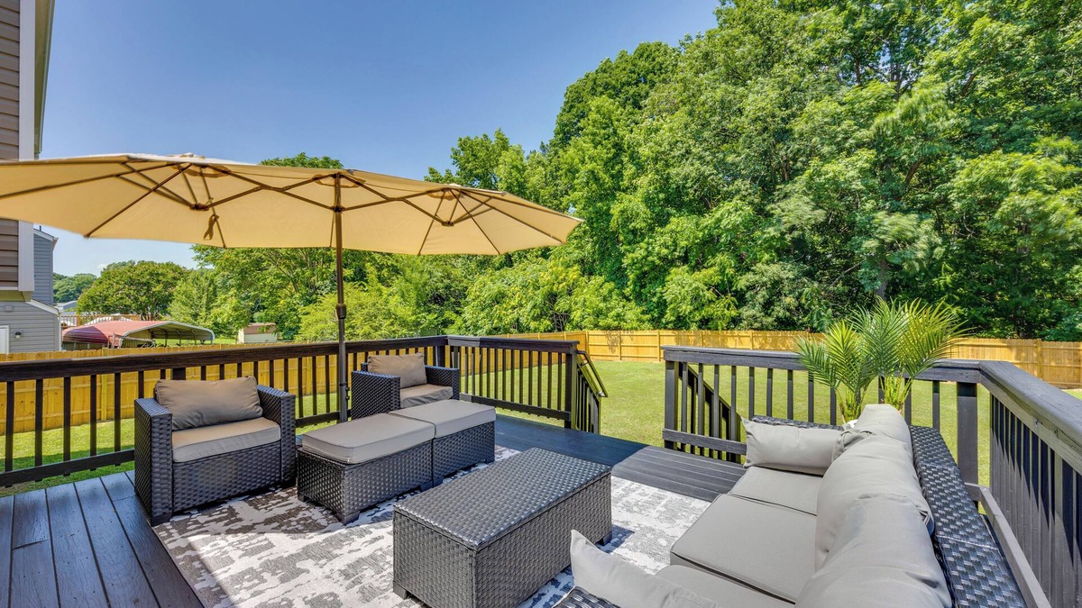 Montrose House | Modern Richmond Home w/Deck, Close to Downtown!