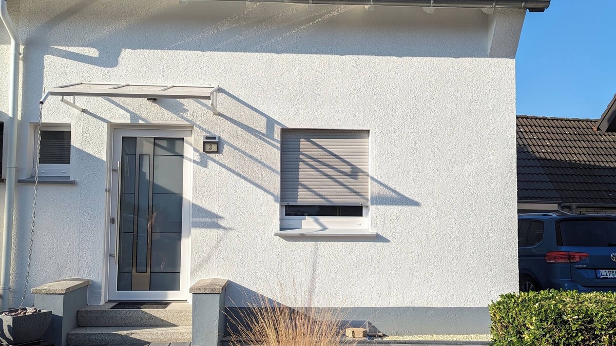 Brake House | Modern semi-detached house with large garden