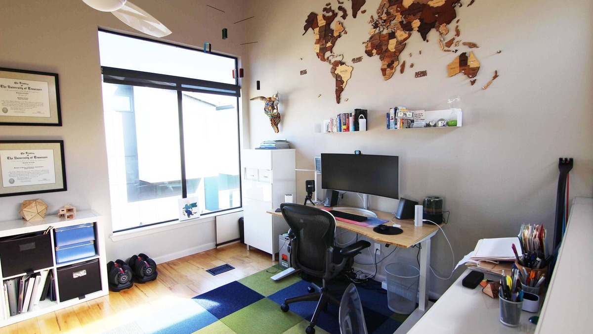 Dawson House | Modern SoCo Gem 2BD/2.5BA Urban Oasis in Great Location - Corporate Housing