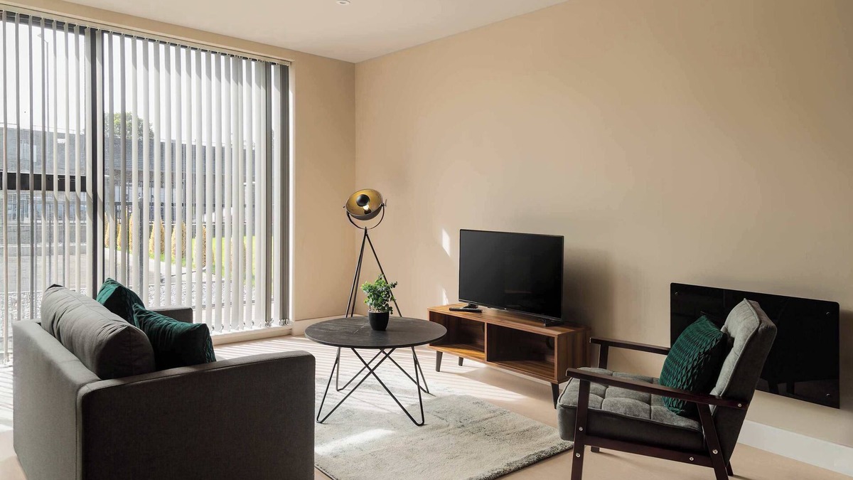 Bloxwich Apartment | Modern & Spacious 1 Bed Apartment in Birmingham