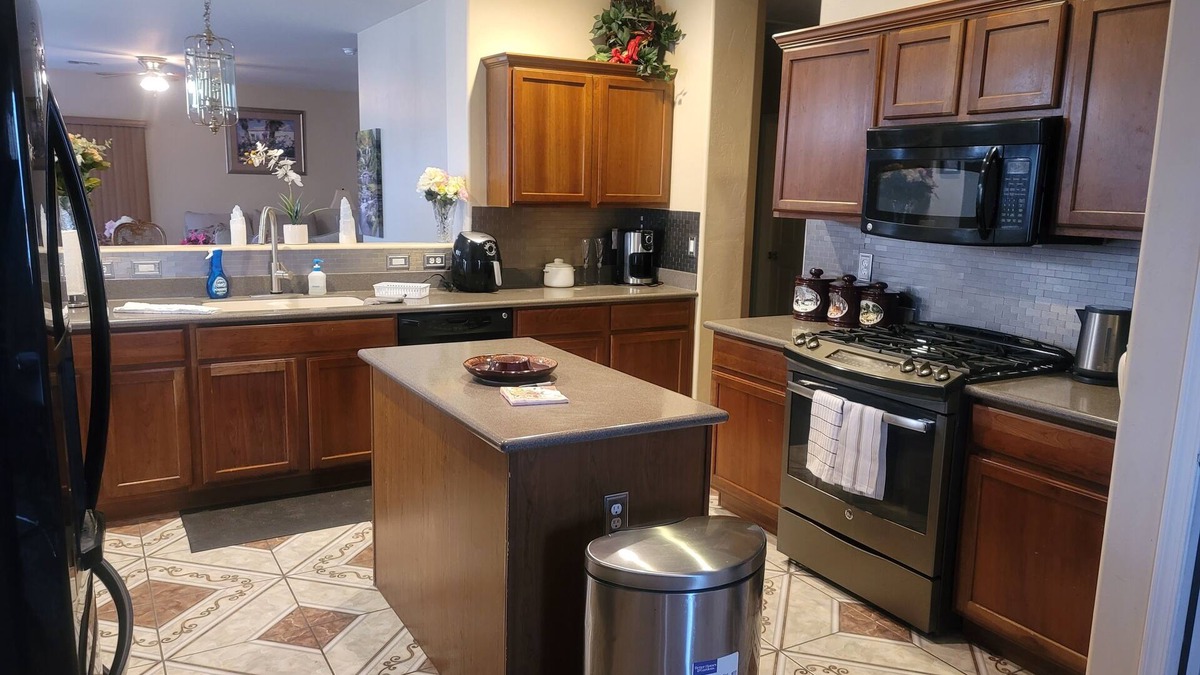 Rancho Sahuarita House | Modern & Spacious 4 bedroom, 2 Bathroom home