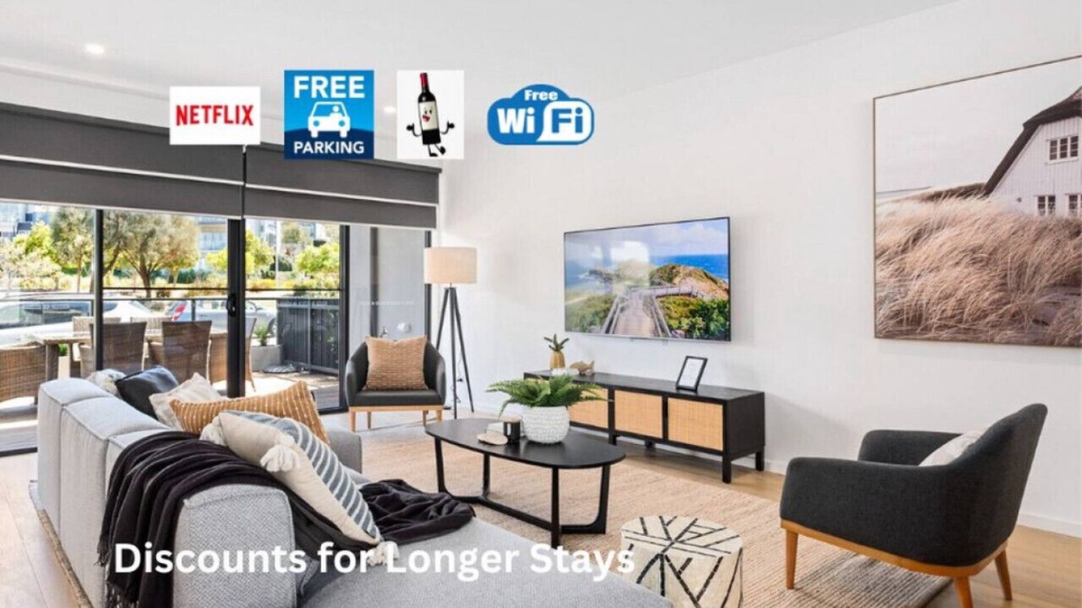 Safety Beach House | Modern Spacious Coastal 4 Bedroom Town House