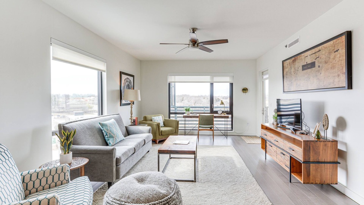 Springfield Apartment | Modern Springfield Apartment ~ 7 Mi to Downtown!