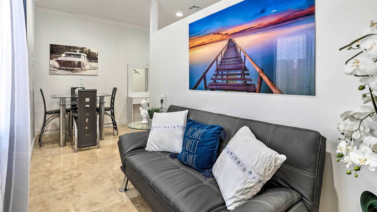 Tamiami Apartment | Modern Studio Apartment in West Miami!