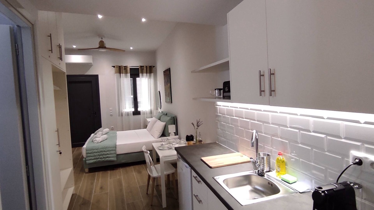 Galissas Apartment | Modern studio in Galissas with AC, Sat-WiFi, free parking just 160m. from beach!