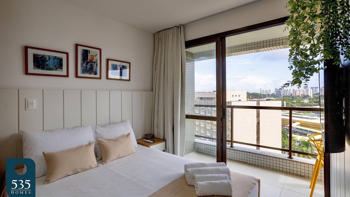 Caminho das Arvores Apartment | Modern Studio in upscale neighborhood near Mall