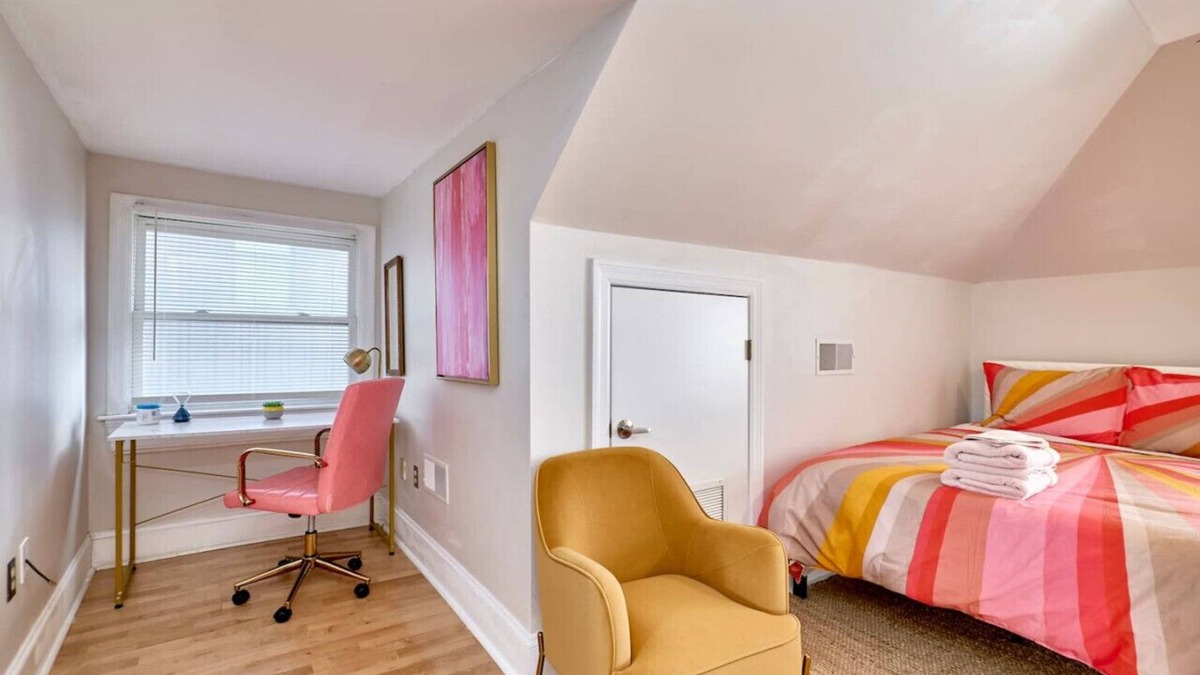 Grand Center Apartment | Modern Studio SLU, Fox Thtr, CWE-Apt J