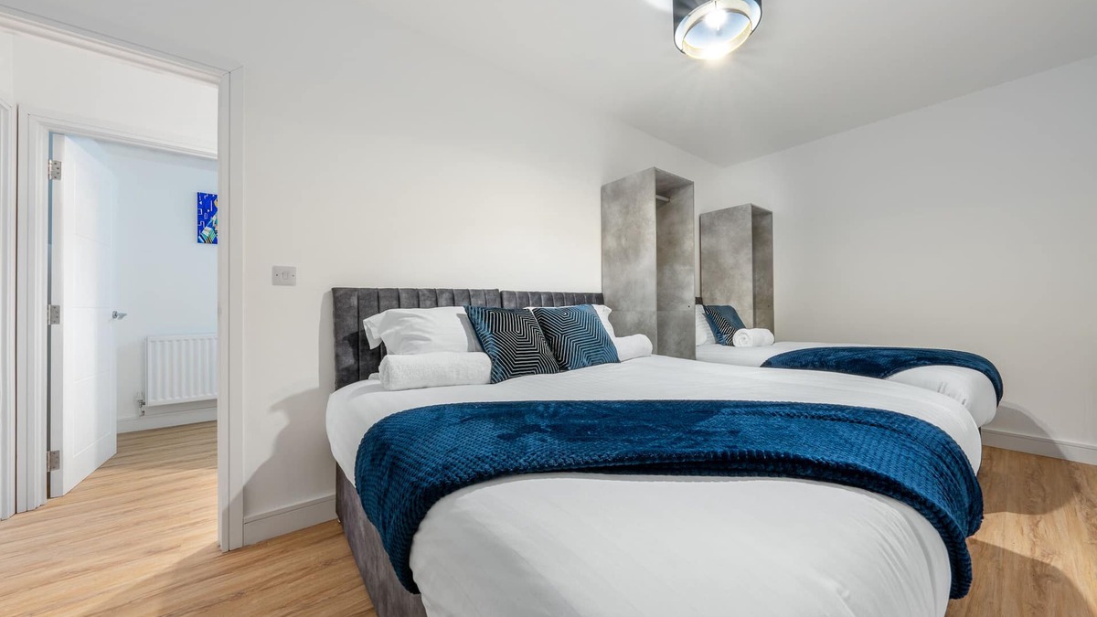 Potters Bar Apartment | Modern stylish 2 bed in Potters Bar