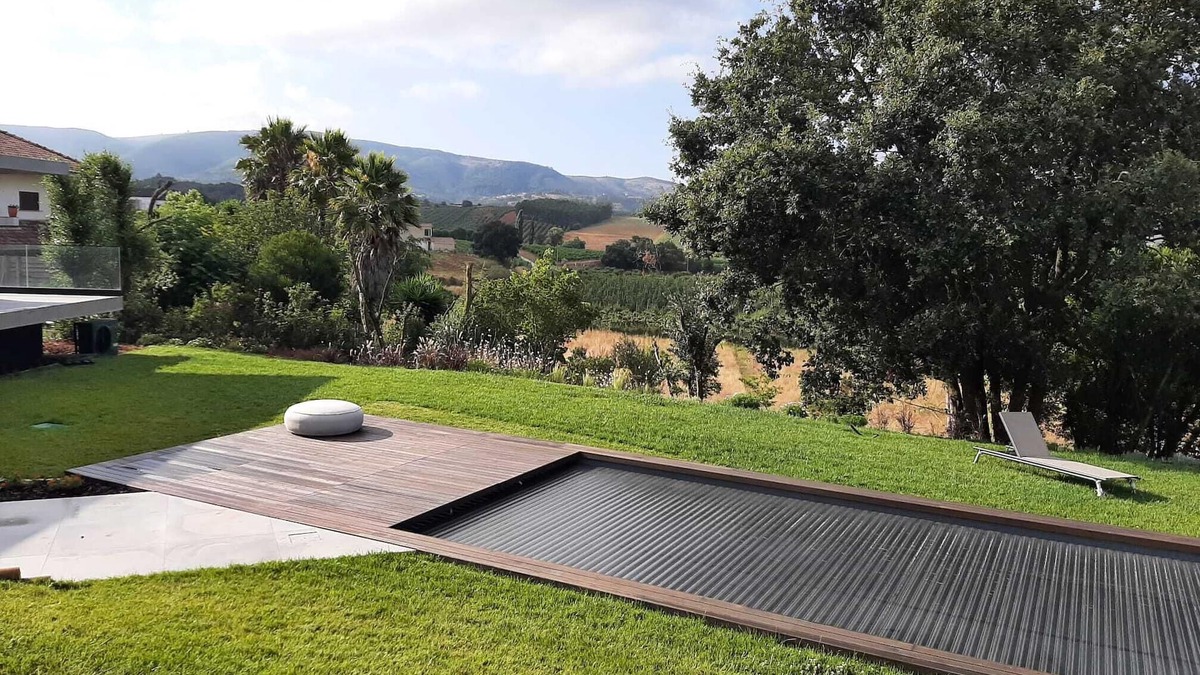 Cadaval Villa | Modern twin-villa with shared pool in middle of nature.