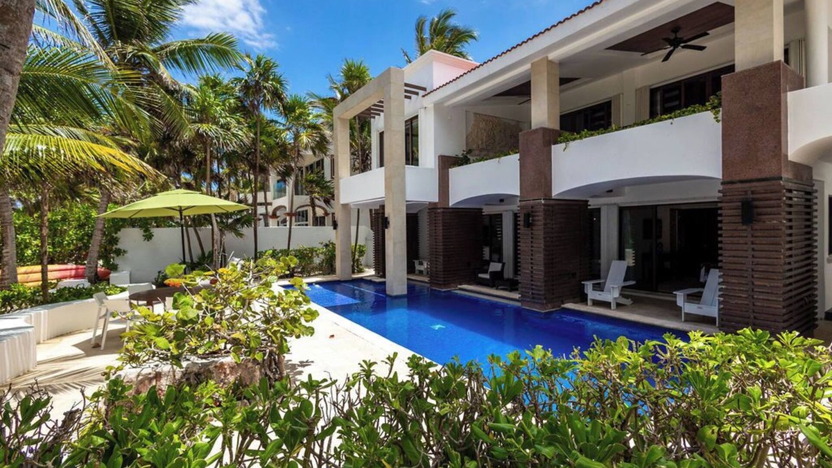 Akumal Villa | Modern upscale beachfront villa, perfect for a wedding, reunion or more!