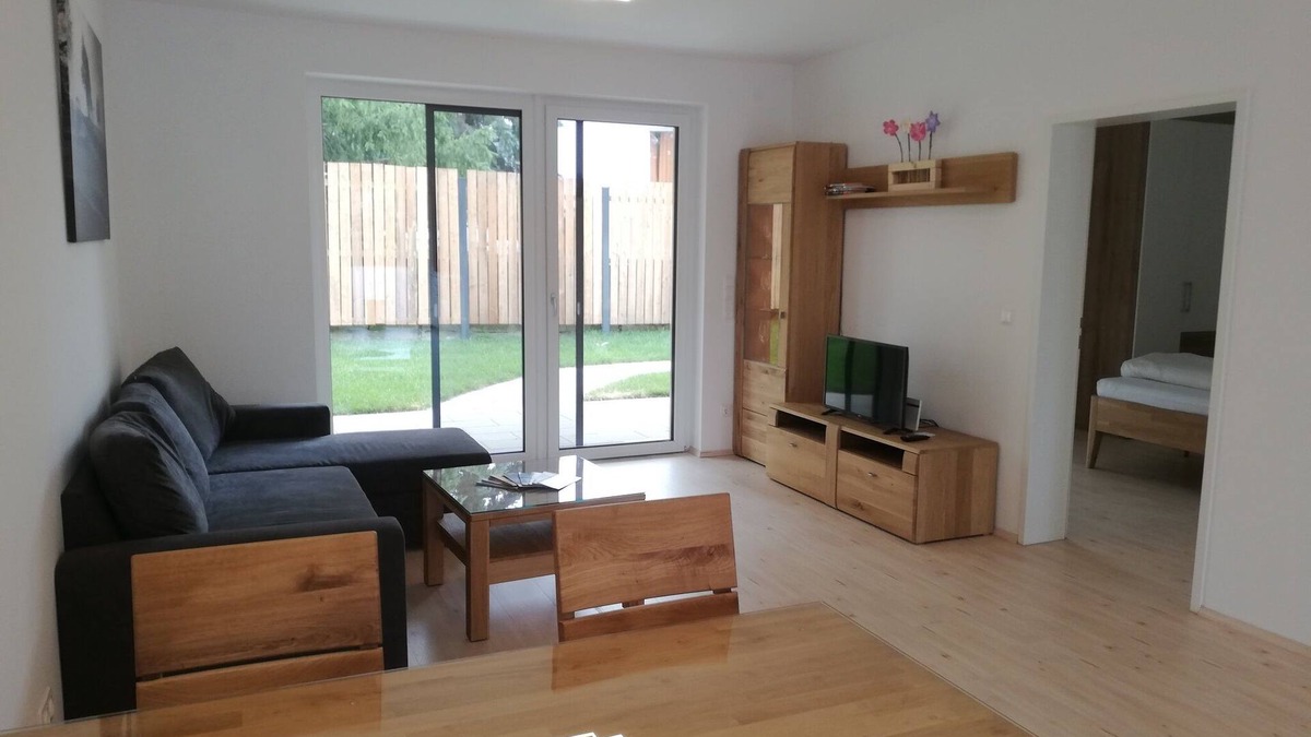 Bad Erlach Apartment | Modern vacation apartment (80sqm) for up to 4 people