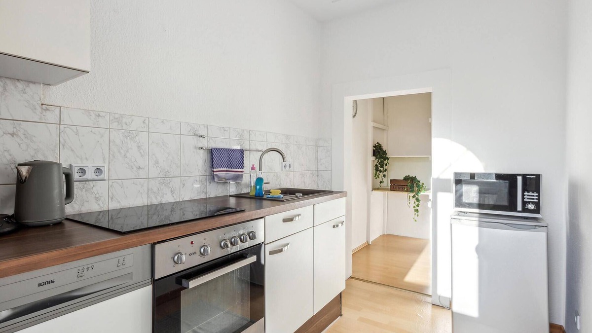 Rotha Apartment | Modern vacation apartment in the old town of Rötha.