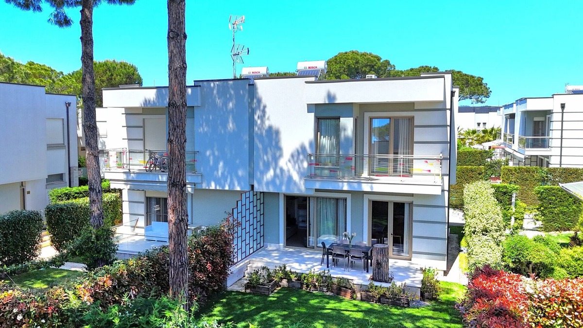 Qerek Villa | Modern Villa at Perla Resort 150