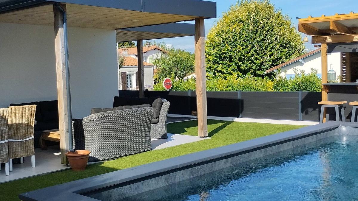Vaux-sur-Mer Villa | Modern villa for 8 people, 3 bedrooms, 3 bathrooms, swimming pool