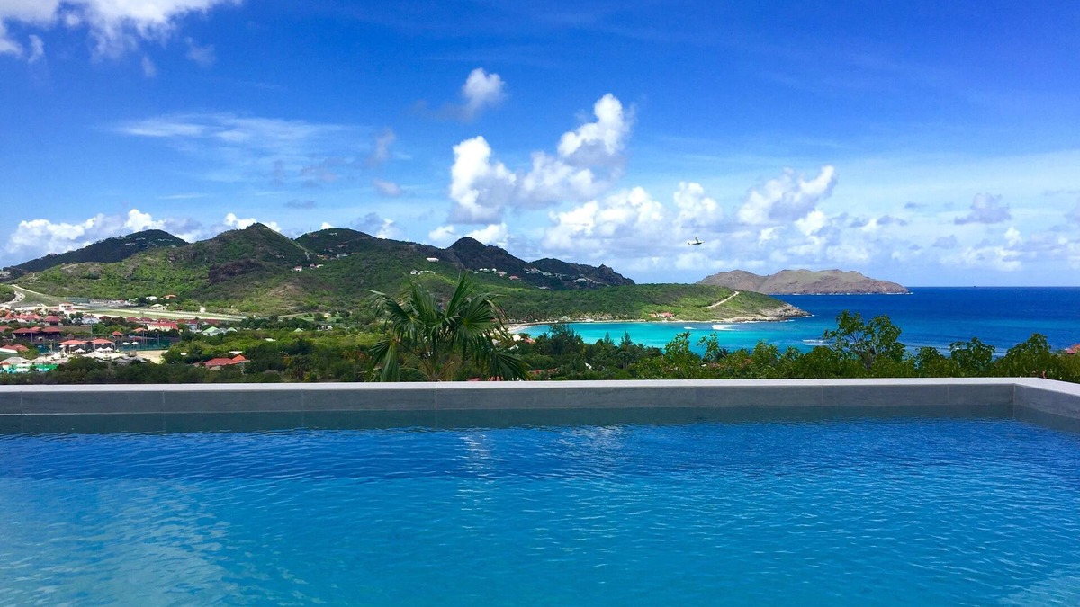 Morne Criquet Villa | Modern Villa Suite Acajous Boasts Splendid Views !