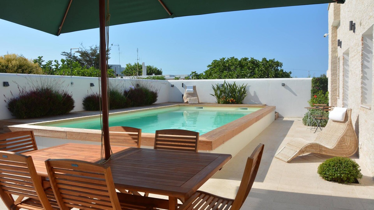 Municipio 1 Villa | Modern Villa with pool, sea view and mediterranean garden