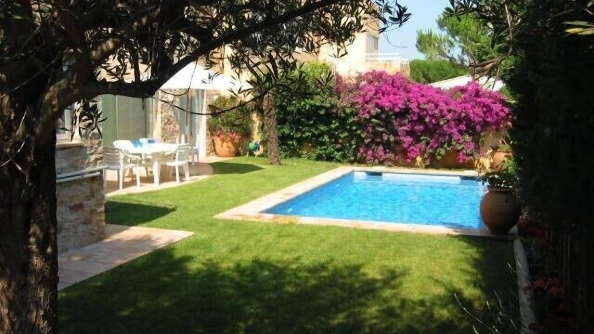 Calella de Palafrugell Villa | Modern Villa with private pool , 7 minutes walk to the beaches.