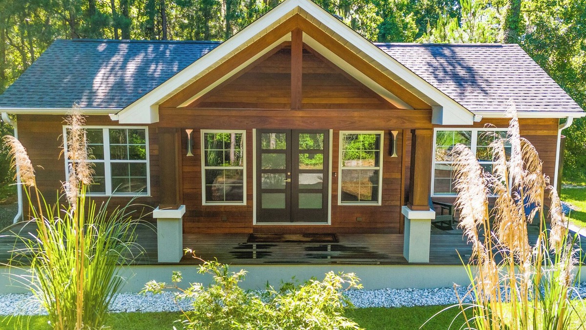 Conway House | Modern Wilderness Home