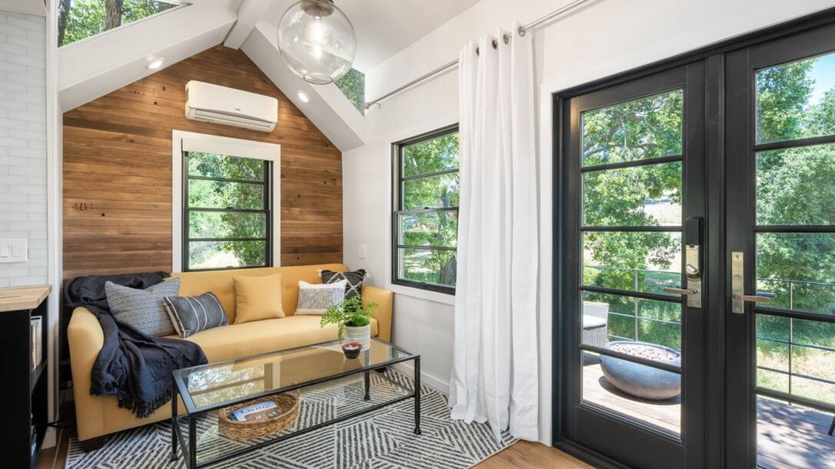 Arroyo Grande Cottage | Modern Wine Country Tiny Home with Gas Fire Pit