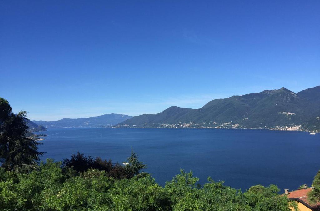 Poppino Apartment | Moderne Ferienwohnung mit Traumseeblick Lago Maggiore