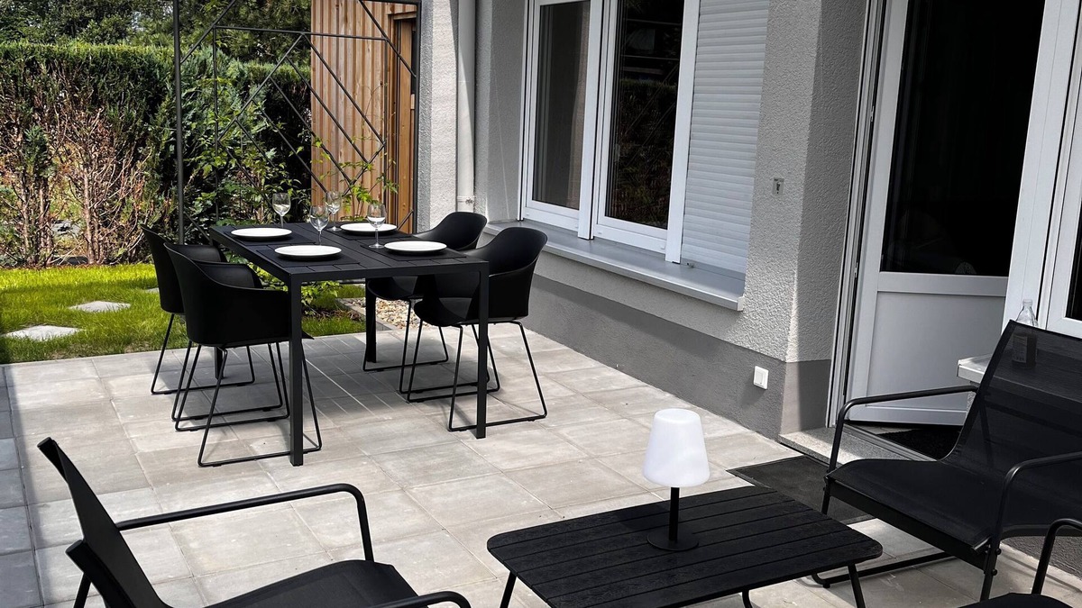 Kollm House | Moderner Tiny Bungalow am See in der Oberlausitz, zum Radfahren, Wandern, Angeln