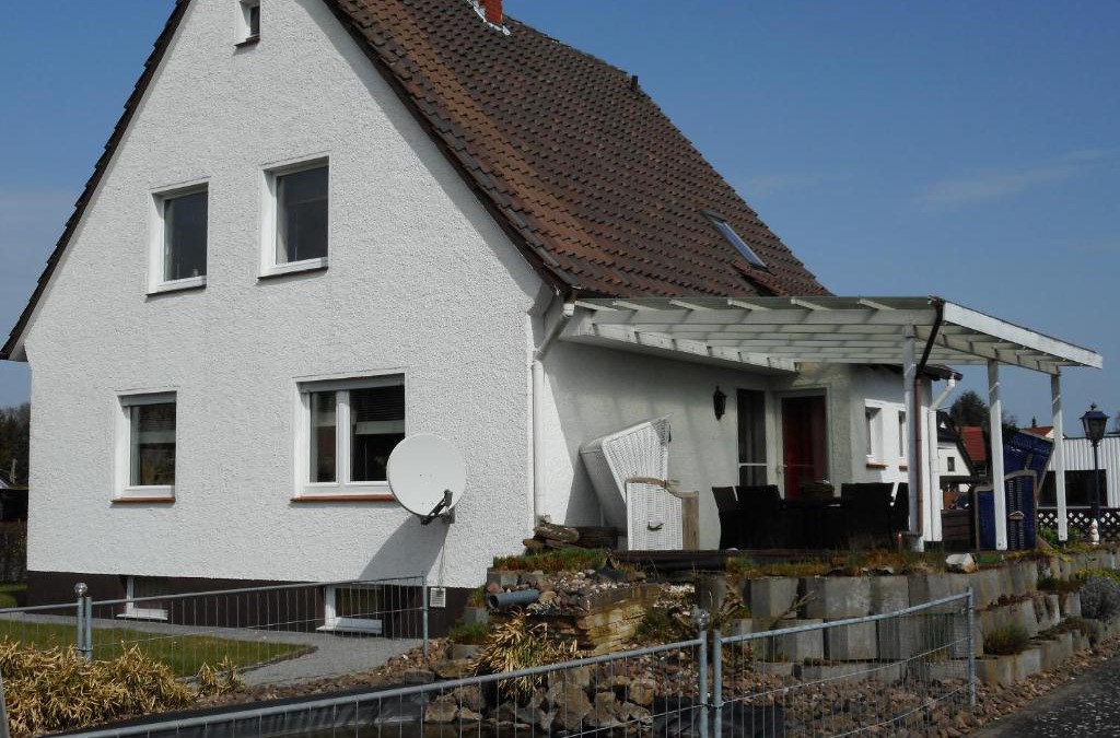 Loehne House | Modernes Ferienhaus der besonderen Art mit Garten