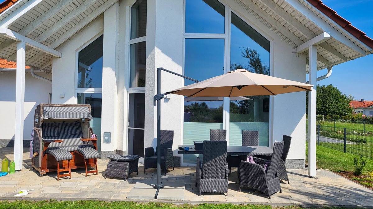 Trent House | Modernes Ferienhaus mit Kamin, Garten und Eigener Sauna - Ferienhaus Meerfreude