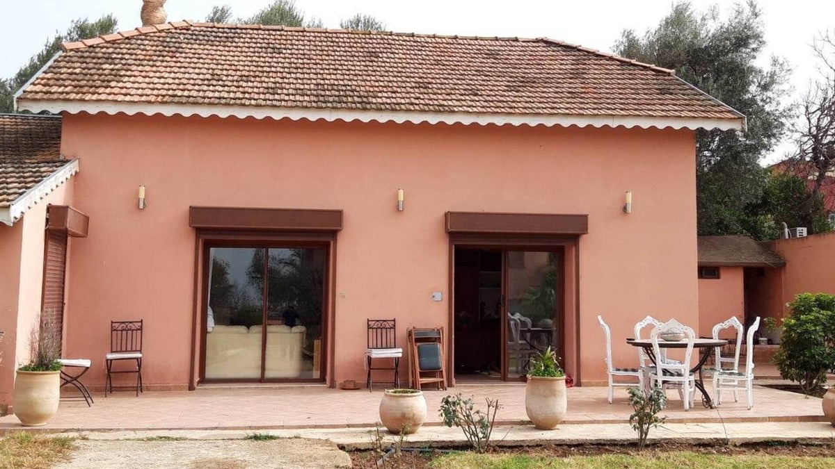 Meknes Villa | Modernized colonial villa