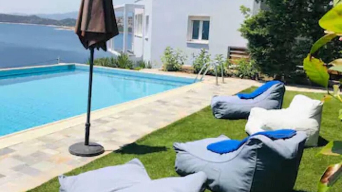 Marathon Villa | MODO MARE VILLA with private pool-sea view-just 45min. from the airport