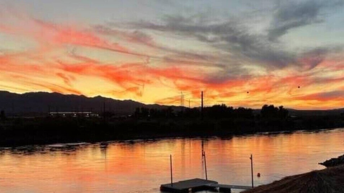 Mohave Valley House | Mohave Valley, River front, beach, water view, pickleball