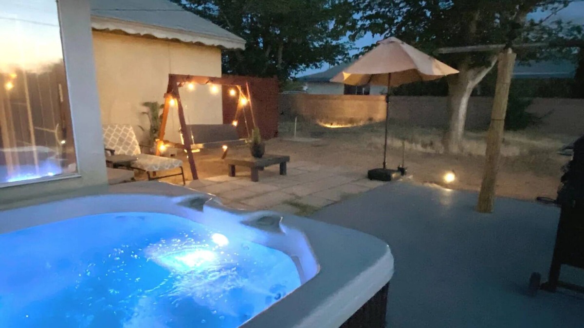 Ridgecrest House | Mojave Oasis with Large Patio