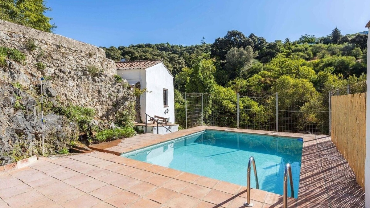 Juzcar Villa | Molino de Bony Júzcar by Ruralidays