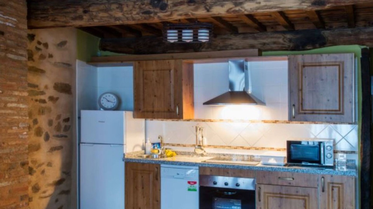 Robledillo de Gata Apartment | Molino del Medio | balcony, views of the village