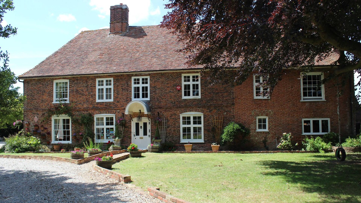 Ash House | Molland Manor House 10 bed 9 bathroom 16 WC ‘s Some outside