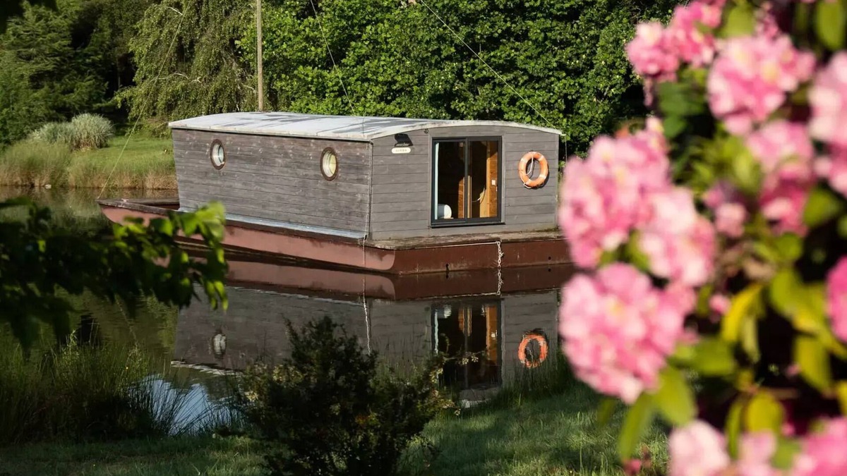 Chamberet House | Monedières Village * - All cabin docked for 5 people