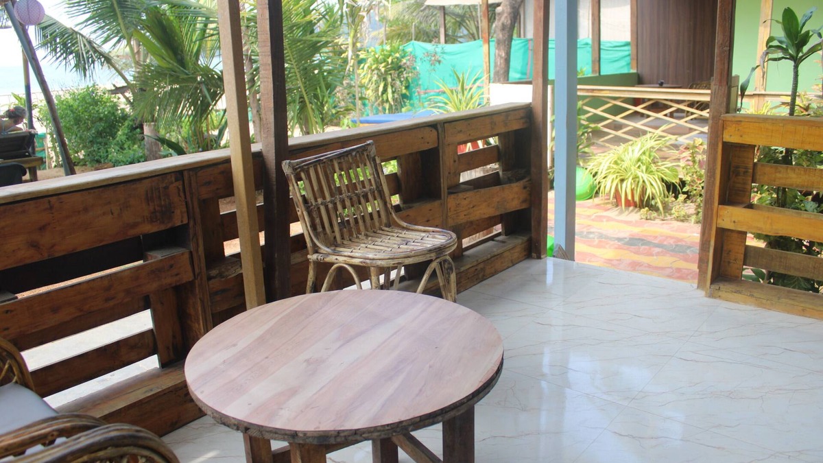 Agonda Hotel | Monsoon agonda Beach view Hotel along with mountain view on both end