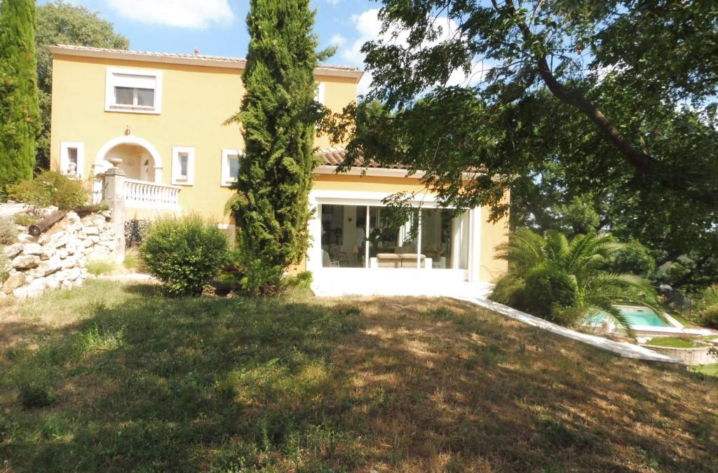 Saint-Christol-Les-Ales Bed & Breakfast | Montèze Paradis