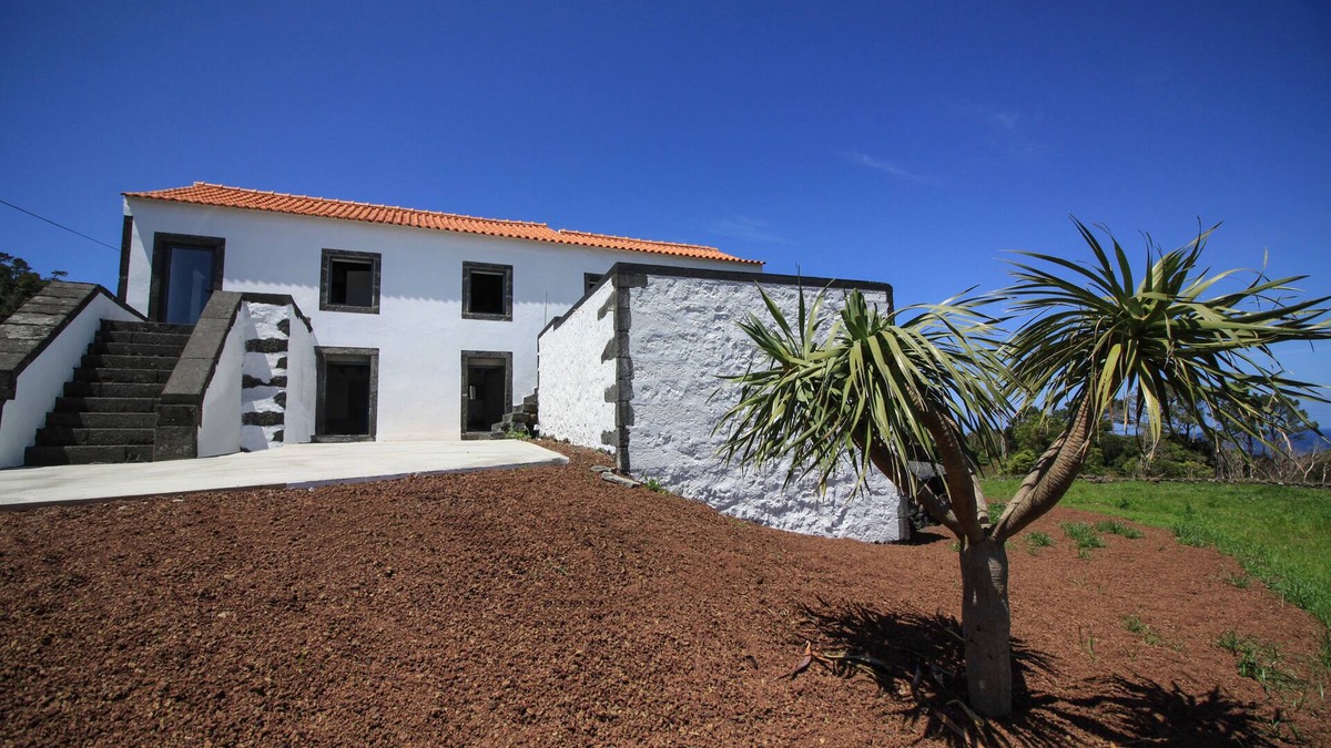 Sao Roque do Pico House | Mont Blanc Pico Island Sea
