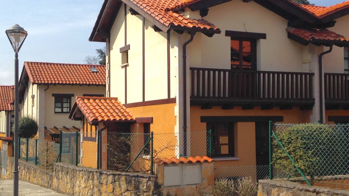 Pechon House | MONTAÑES-STYLE HOUSE BEAUTIFUL SAILOR