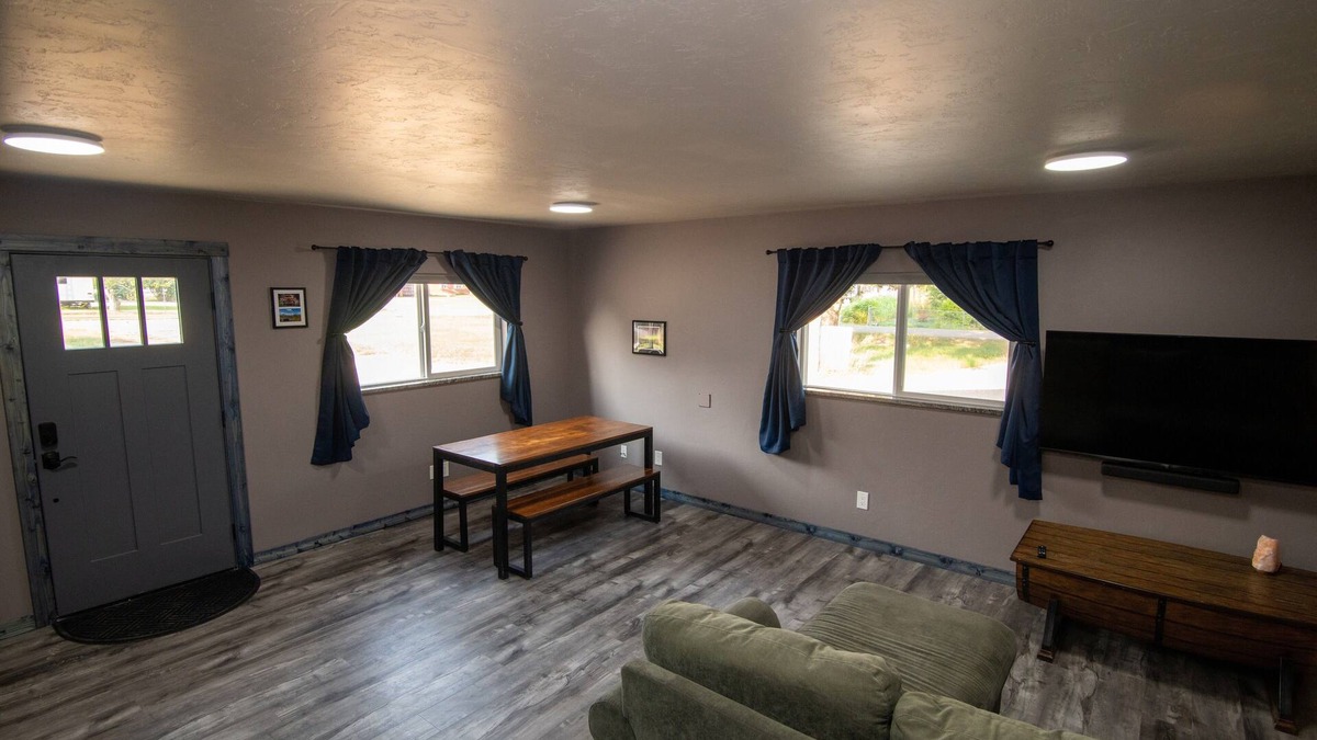 Evergreen House | Montana Cabana: Evergreen Escape