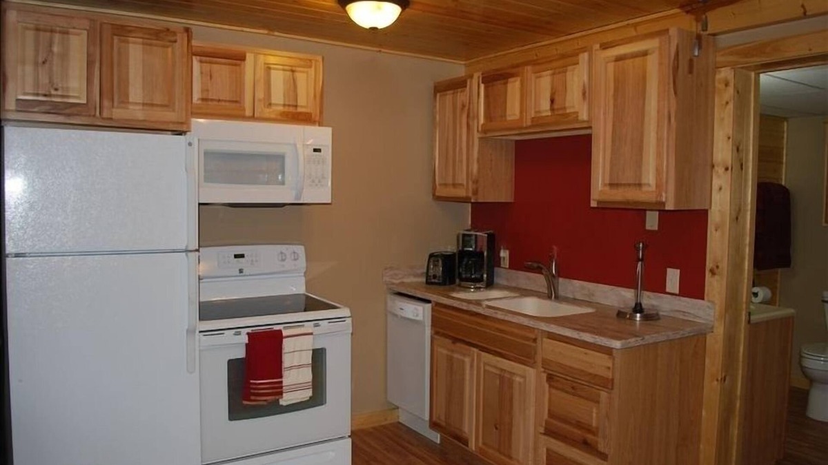 Gardiner Apartment | Montana’s Yellowstone Hideaway-Your Home Away From Home in Yellowstone