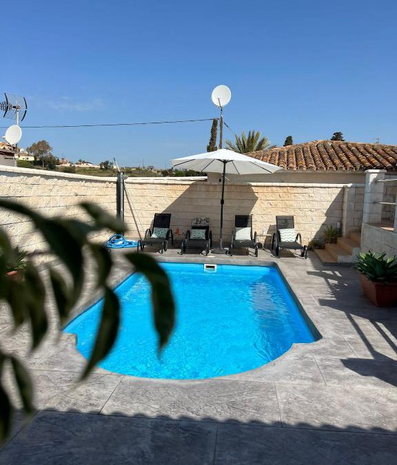 Almayate Bajo House | MONTE AZUL