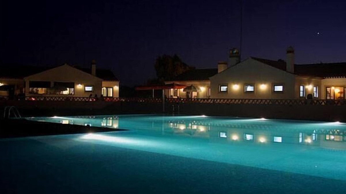 Zambujeira do Mar RV Rental | Monte Carvalhal da Rocha - Campground