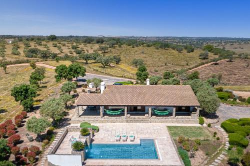 Serpa House | Monte dos Sovadais - Herdade das Bernardas