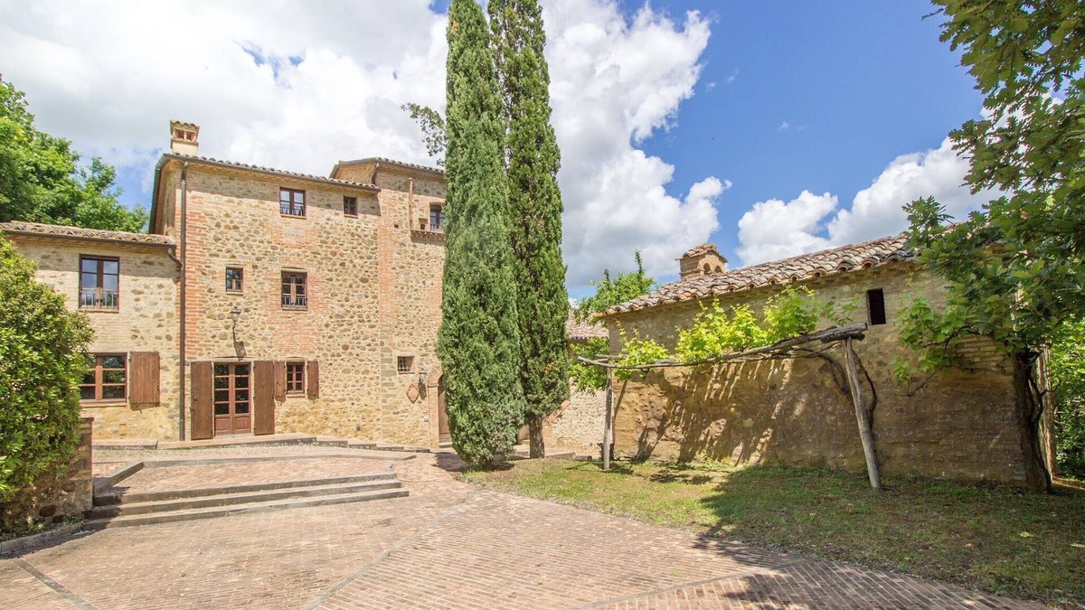 Umbertide House | Monte House Umbria with Pool and Garden