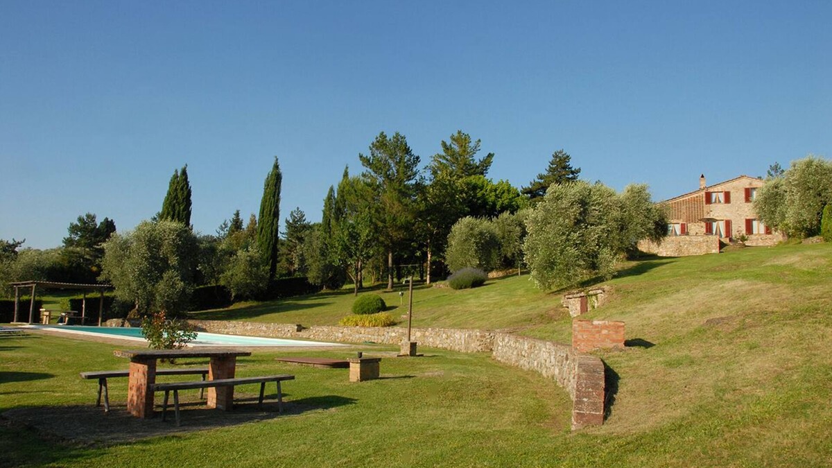 Montechiaro Villa | Montechiaro Capanna In Siena, Tuscany