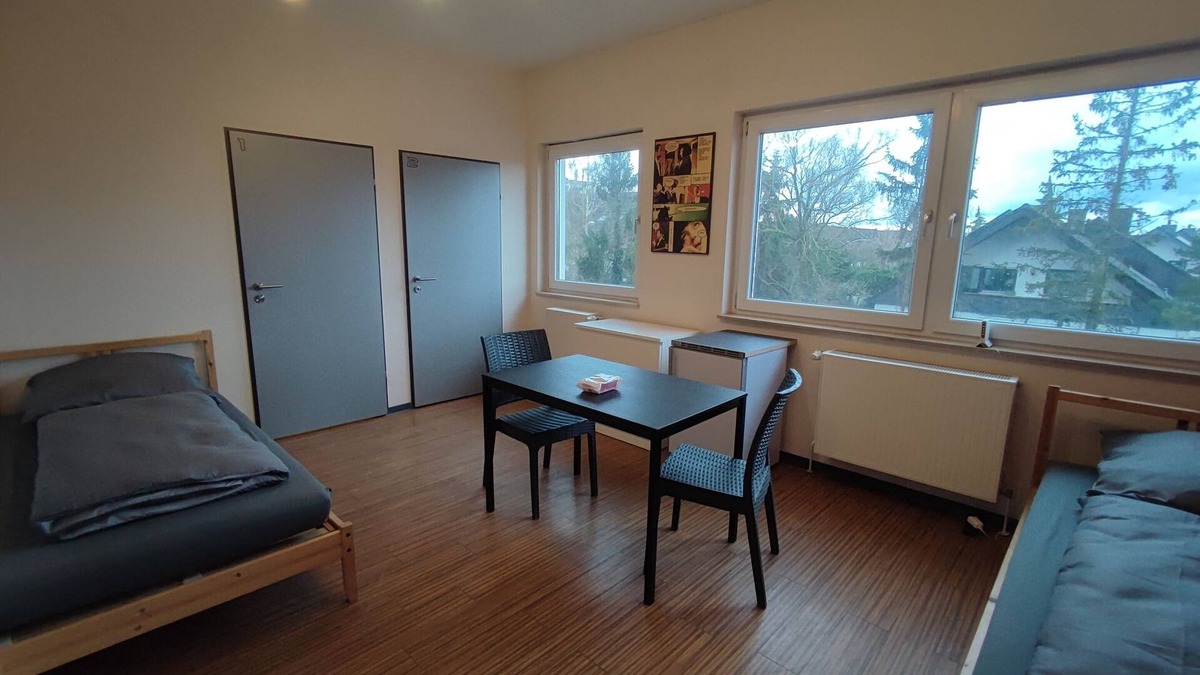 Hochheim am Main Apartment | Monter24 - Residential I Central I Business 5 Pers